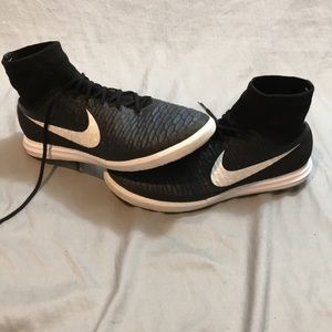 Men’s 10.5 Nike Magista X Proximo IC